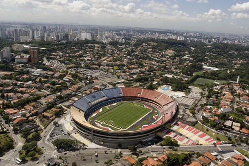4. Стадион «Морумби» (официальное название - Сисеру Помпеу де Толедо), Сан-Паулу, Бразилия. (Miguel Schincariol)