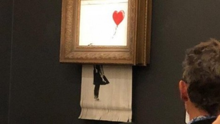 Картина Бэнкси самоуничтожилась после продажи за $1,4 млн