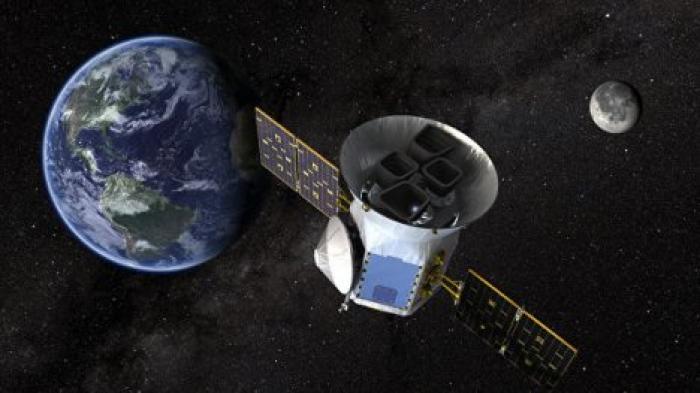 Спутник НАСА TESS нашел экзопланету, которая в 23 раза тяжелее Земли
