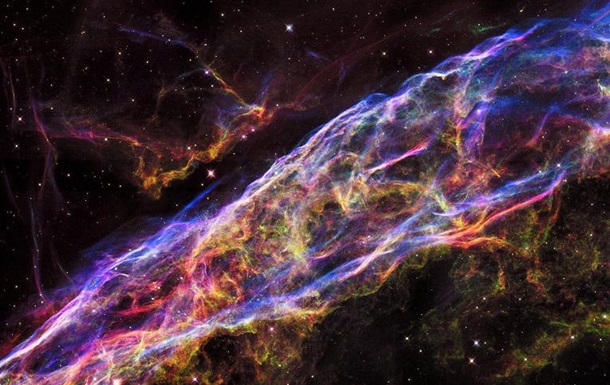 Hubble сделал потрясающее фото взорвавшейся сверхновой звезды