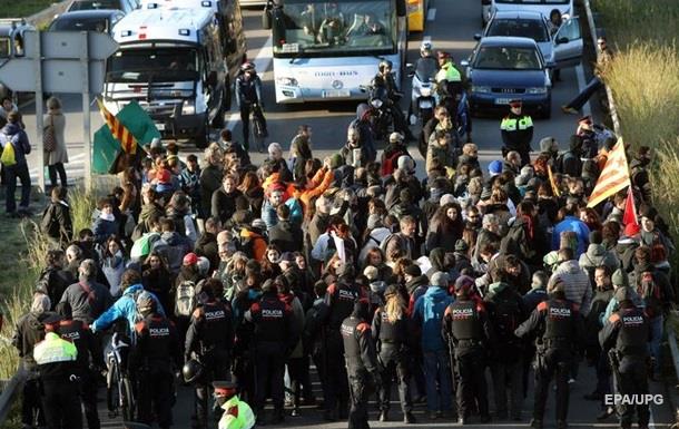 В Каталонии начались массовые акции протеста