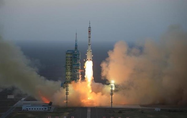 Китай планирует пуск 40 ракет-носителей за год