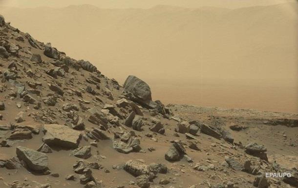 Ученые нашли скрытое водохранилище на Марсе