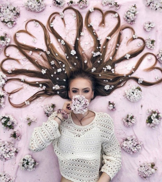 Художница из Нидерландов делает потрясающие фотографии своих волос