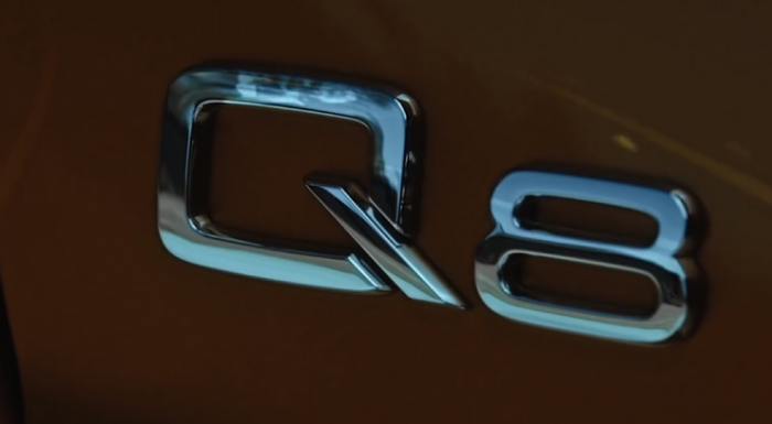 Audi анонсировала премьеру кроссовера Q8