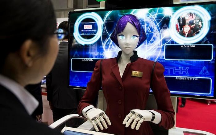 Япония установит в метро современных роботов