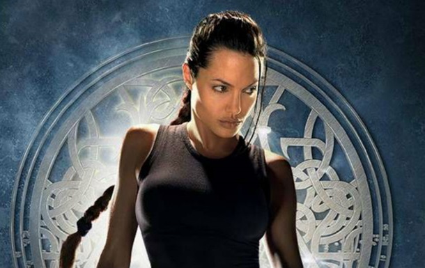 СМИ раскрыли детали съемок Джоли в "Ларе Крофт"