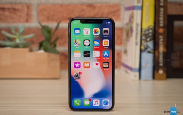 Apple разрабатывает iPhone с OLED-дисплеем 6,5 дюйма - СМИ