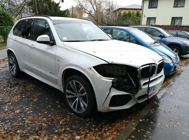 Варвары с газовой горелкой ослепили BMW X5