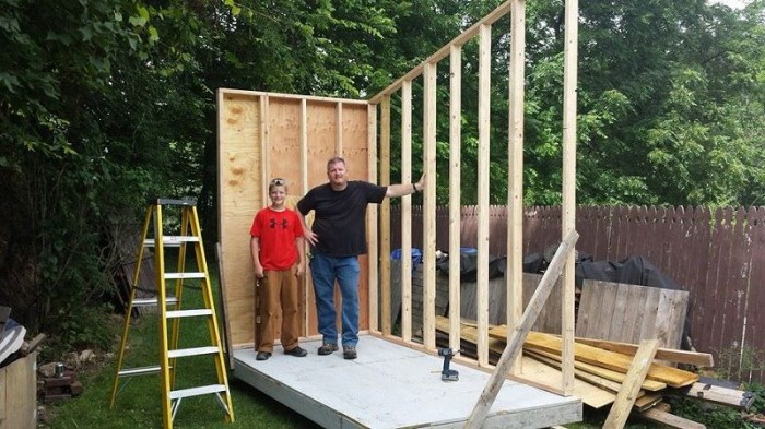 13-летний пацан построил себе мини-дом на собственные деньги