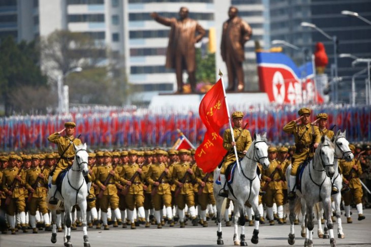 Военный парад в Северной Корее в честь 105-летия Ким Ир Сена