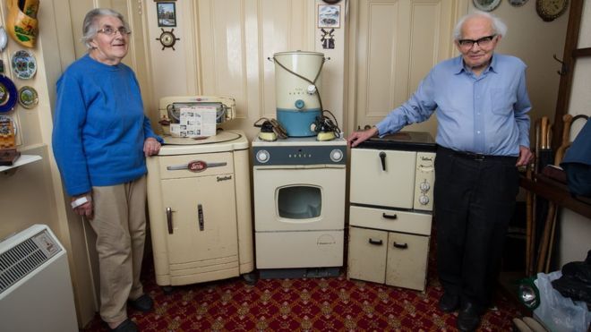 Супруги выставили на продажу 60-летнюю бытовую технику в рабочем состоянии