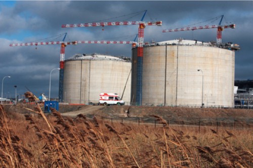 «Газпром» опроверг слухи о новом заводе на Балтике