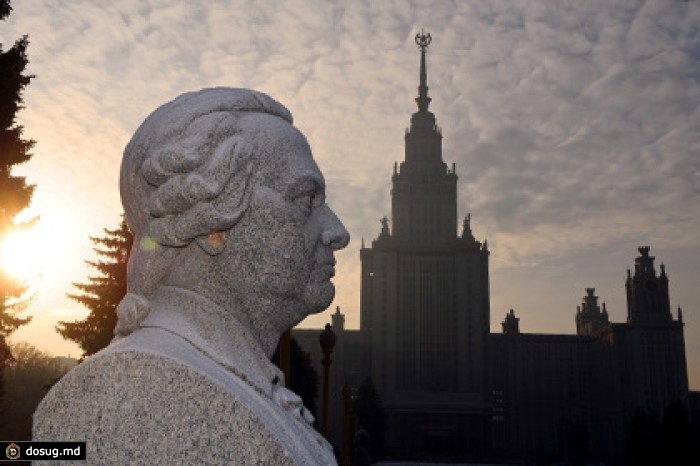 10 января в МГУ пройдет день открытых дверей