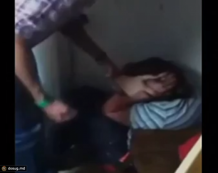 18-летний подросток в США жестоко избил юношу-аутиста. ВИДЕО