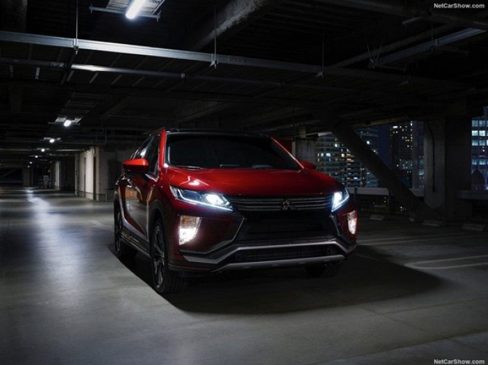 Mitsubishi показала новый кроссовер Eclipse Cross