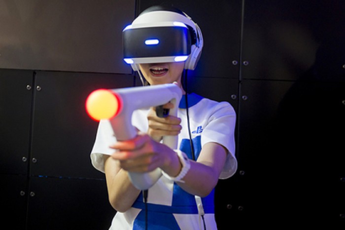 Sony снизила цену на PlayStation VR