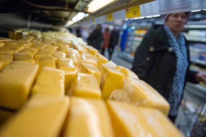 Европа завалила Украину несъедобными продуктами