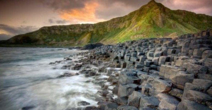 Геологи смоделировали формирование ирландской Тропы Великана
