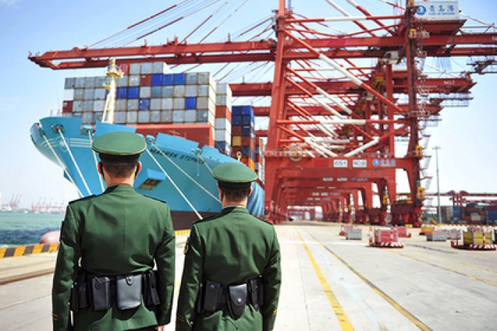 Китай уступил США в торговой войне