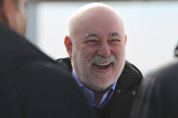 Попавший под санкции олигарх насолил Сбербанку