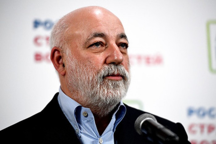 Попавший под санкции олигарх пожаловался на долги