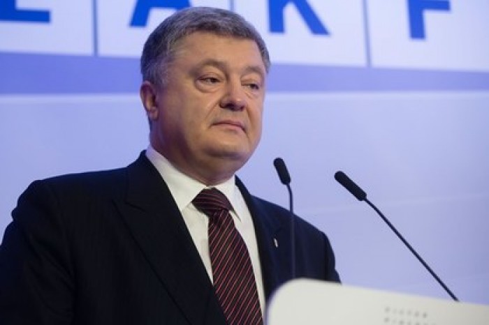 Порошенко рассказал о тяжелых временах для Украины
