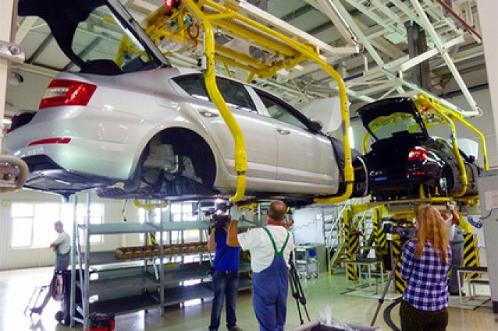 Производство автомобилей на Украине рухнуло в 50 раз