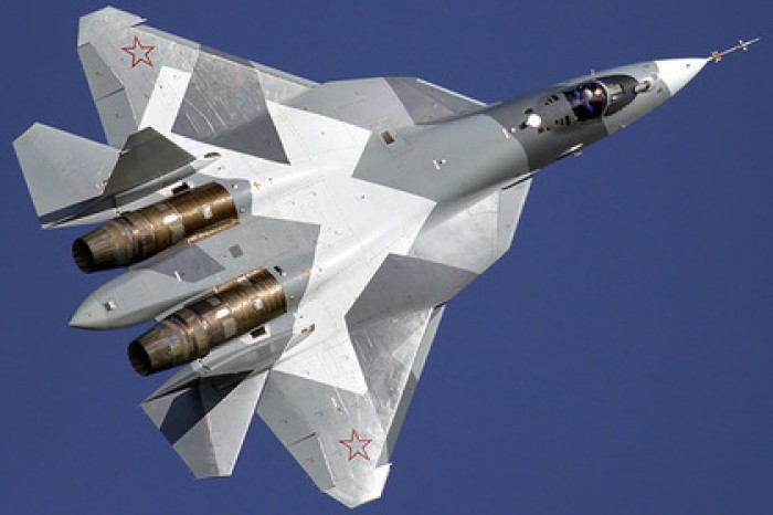 Су-57 пролетят над Красной площадью