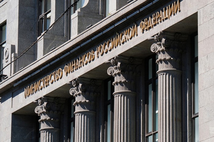 Центробанк и Минфин поссорились из-за чужих денег