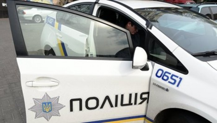 В Киеве на спортплощадке в жилом районе прогремел взрыв