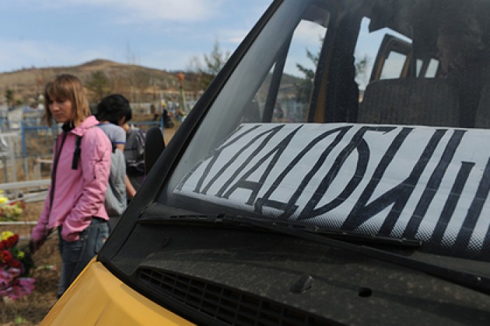 В Подмосковье запустят бесплатные автобусы к кладбищам
