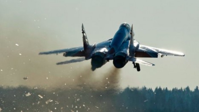 В США разбился военный истребитель