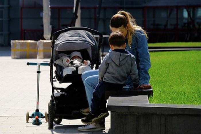 Названы сроки увеличения детского пособия