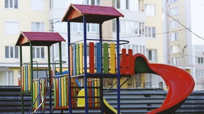 "Сделай что-нибудь хорошее для Кишинева": в столичном детсаде №66 обновили игровую площадку