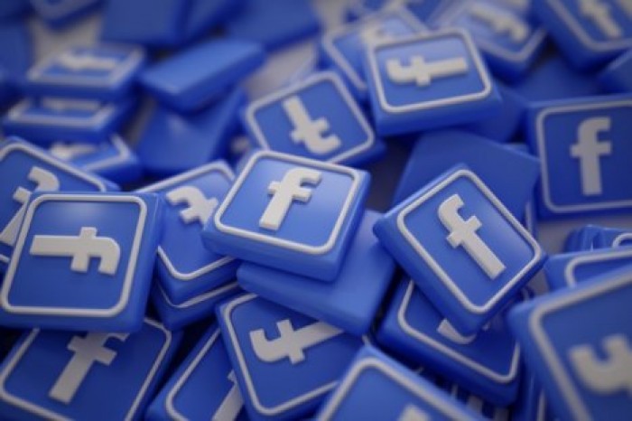 СМИ: данные трех миллионов пользователей Facebook попали в сеть