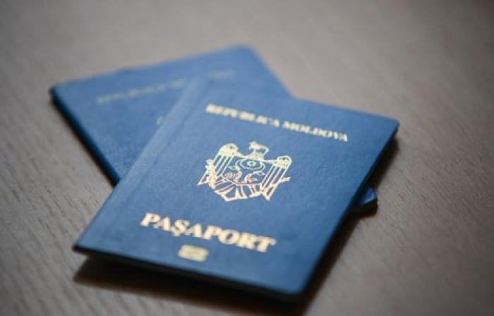 В летний период два столичных паспортных стола будут работать в расширенном режиме
