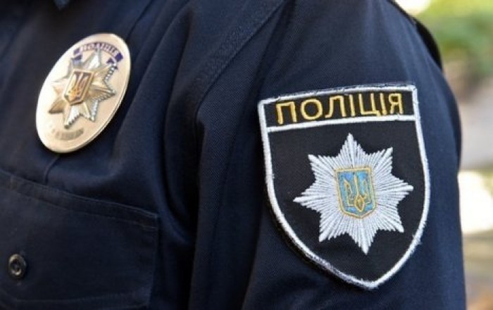 Мужчина до смерти забил бездомного на детской площадке в Одессе