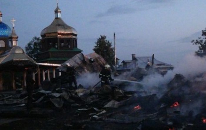 На западе Украины сгорела столетняя церковь