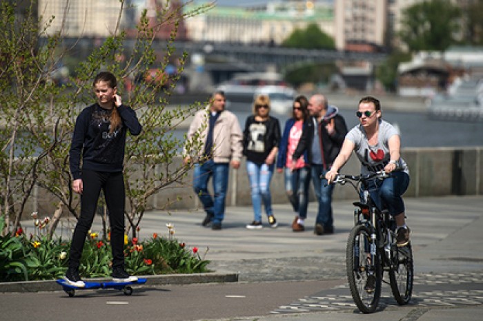 Назван минимальный порог зарплаты среднего класса в России