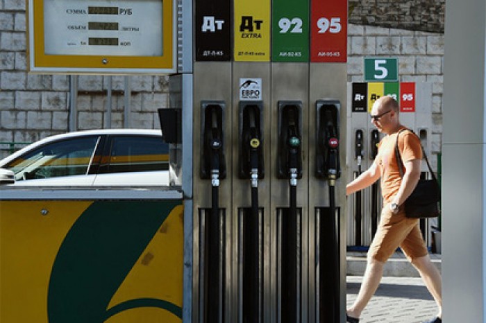 Россиянам придется подождать стабильных цен на бензин