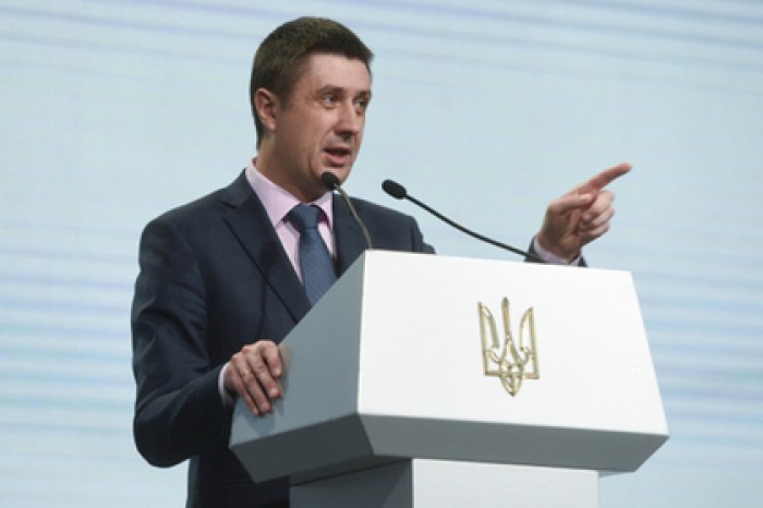 Киев упрекнул украинского чемпиона за бой в России