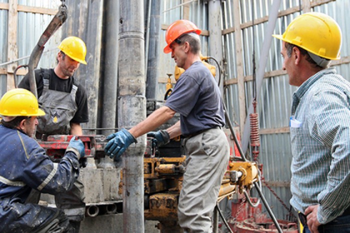 Нефтяников обложили новым 50-процентным налогом