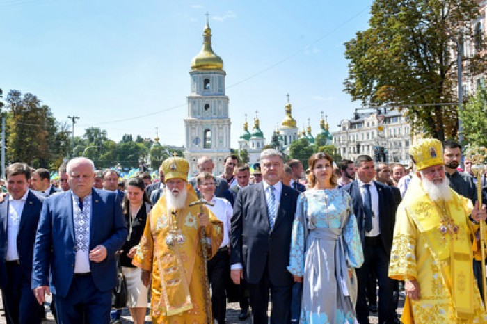 Порошенко рассмешил сеть словами о европейском выборе князя Владимира