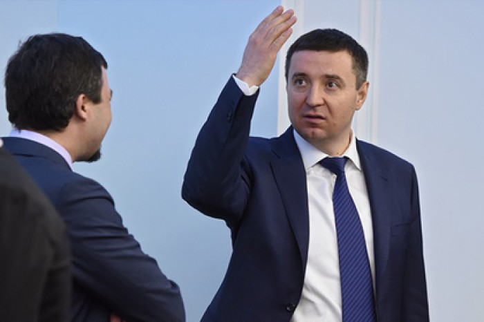 Российским пенсионерам захотели дать преимущество над мигрантами