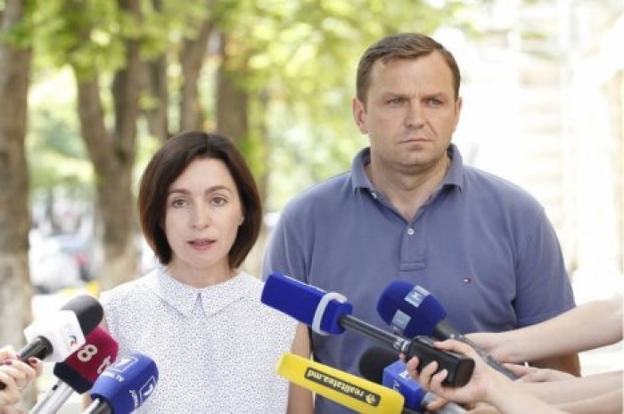 Из каких средств оплачиваются услуги телохранителей Андрея Нэстасе и Майи Санду?