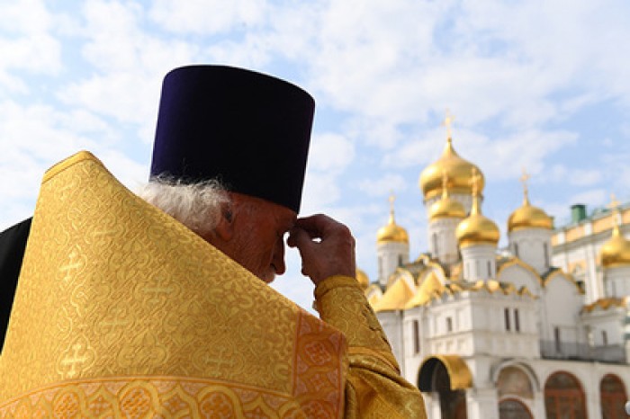 «Лента.ру» опубликовала расследование о детях-невольниках в РПЦ