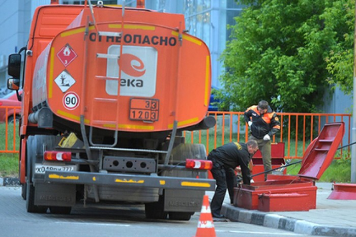 Названа реальная цена бензина