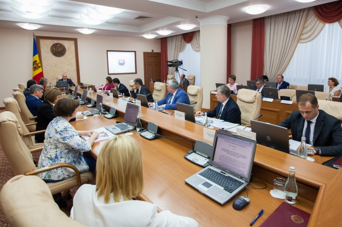 Правительство выделило 10 млн леев на экспертизу и оценку государственной политики