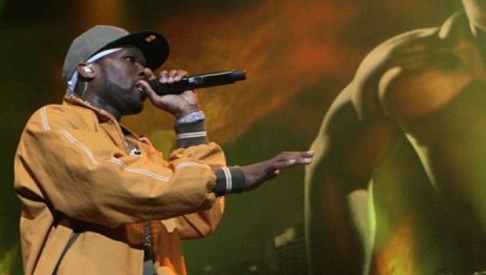 Рэпер 50 Cent возмутился мему и пожелал смерти авторам